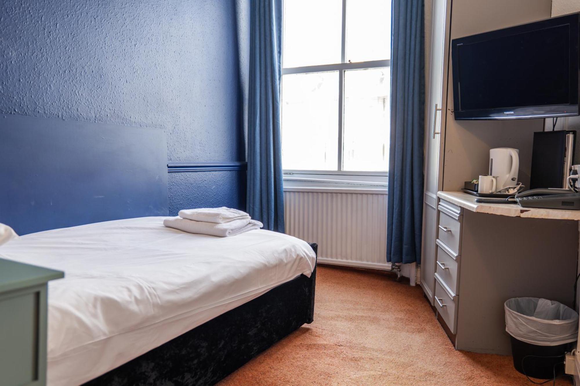 Delmont Hotel Scarborough Extérieur photo